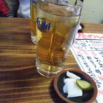 鉄火 - お茶は中ジョッキでやってきます