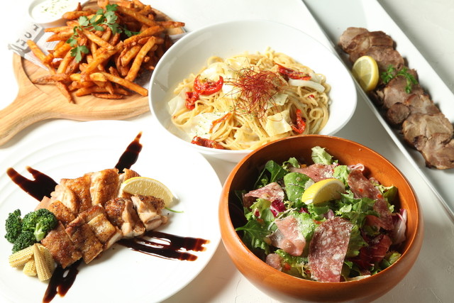 写真 Jis Namba ジス ナンバ 大阪難波 ダイニングバー 食べログ