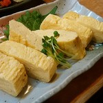 味処ようちゃん - ご飯が3杯ほど欲しくなる出汁巻きたまご