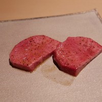 焼肉矢澤 京都 - 極上タン（2枚 1512円）