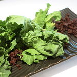 AMOUR - 芽キャベツの収穫