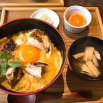 たまや - 炭火焼特製親子丼