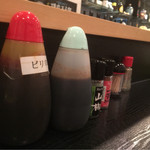 美味 - 卓上のタレなど