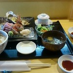 ながうらの隠れ家ラウンジ つるや - 