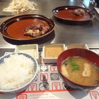 紅花別館 - 