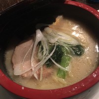 牛牛 西麻布 総本店 - 牛牛ラーメン