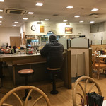 すき家 - 店内をパシャ
朝６時４０分ですよ