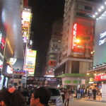 Tai Hing - 旺角山東街。相変わらずの人ごみ