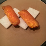 ぎをん 遠藤 - カラスミ大根
      いったい誰がこの組み合わせ、最初に考えたんでしょうね（笑）