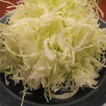 とんかつ濱かつ - おかわりのキャベツ