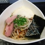 バジルオイルの塩油そば