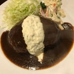 プクプク亭 - 「プクプク亭特製ハンバーグ」