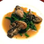 レストラン イコブ - 牡蠣とほうれん草のソテー　2016.12.26