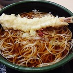 海老天を乗せて出来上がり！