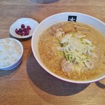 やはりこの組み合わせ　味噌790円＋小ライス90円