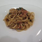 ラ ヴィオレッタ - リングイネ　ズワイガニと桜海老のトマトソース