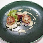 ラ ヴィオレッタ - 北海道産帆立貝　エストラゴン風味のクリームソース