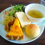ミソラ食堂 - キッシュのプレート
