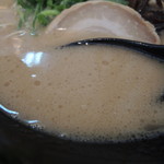 風龍.MAX - 豚骨ラーメンのスープ