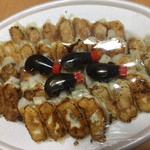 餃子の店 江戸久 - (2016-12-30)  焼餃子(4人前)