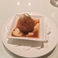 神田 雲林 - キノコの王様『松茸』とタロイモ蜂の巣揚げ