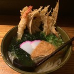 大地のうどん - 具だくさん