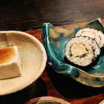 手挽きそば 一心 - 蕎麦豆腐と巻き寿司