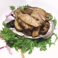 炭焼きステーキとワインobiobi - 