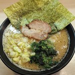 豚骨番長　魂 - 醤油ラーメン（並）