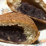 Pain au Traditionnel - あんぱん-つぶあん-の断面