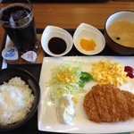 みぃ珈琲 - H.28.12.19.昼 日替り定食(チキンカツ) 750円税込+セットドリンク(アイスコーヒー) +100円税込