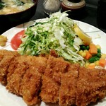 Kissa Resutoran Nawa - ボリュームあるチキンかつ定食