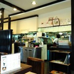 手打ちうどん 団平 - 店内