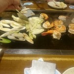 大木屋 - お客さんが焼いていきます