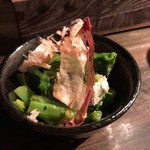 ウミネコ - お通し（つるむらさきのおひたし）　2016.11再訪