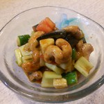 ゆたか - ピータン和え物 クリスマス風？