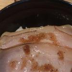 麺屋一燈 - イベリコ豚特選ロース肉炙り飯（ヨード卵 光）(12/31)