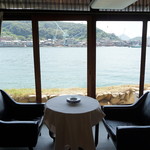 魚信旅館 - 尾道水道が望めます