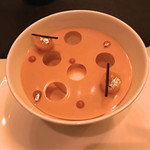 ガストロノミー ジョエル・ロブション - 2016 12 キャラメル フレッシュマンゴーと弾ける飴を忍ばせ、マンダリンのソルベと共に