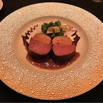 ガストロノミー ジョエル・ロブション - 2016 12 牛フィレ肉 フォアグラと抱き合わせロースト“ロッシーニ” 風に仕上げて