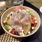 炭火焼鳥あずま - 生ハムシーザーサラダハーフ