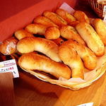 パン焼き小屋 kanon - 大納言入りフランスパン＆ガーリックパン