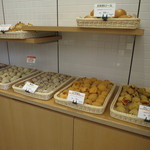 豊島屋 イートインコーナー