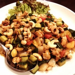 中華料理 琨泰 - 鶏のカシューナッツ炒め