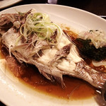 中華料理 琨泰 - 鯛の蒸し煮