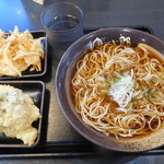 ゆで太郎 - とり舞茸天そば￥500-　無料のトッピングはかき揚げ