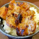 日替りランチご飯（鶏の味噌焼き丼）