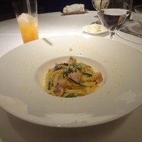 代官山ASO チェレステ 日本橋店 - 選べるパスタ：燻製した鮭と春菊のクリームソーススパゲッティ