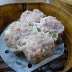 Lin Heung Tea House - 肉たっぷりの大きな焼売