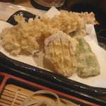 蕎麦バーかつのや - 天ざるの天ぷら